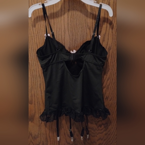 NEW Corset-Style Lace Top or Lingerie - Picture 3 of 7